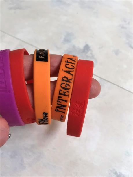 Gumené náramky 8 ks, 