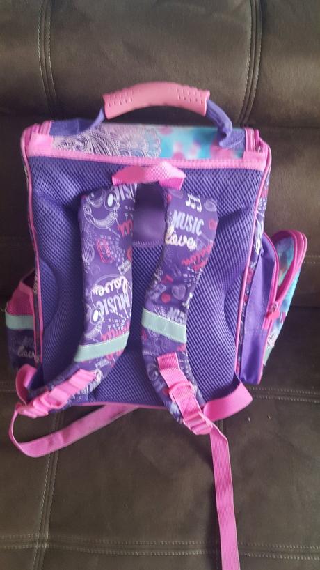 Školska taška, 