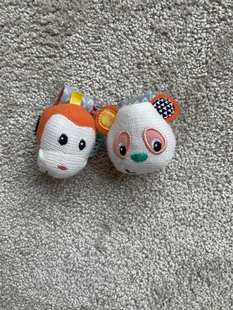 Hrkálky na ruku infantino, 