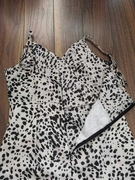 Šaty, ktoré skryjú bruško, 38