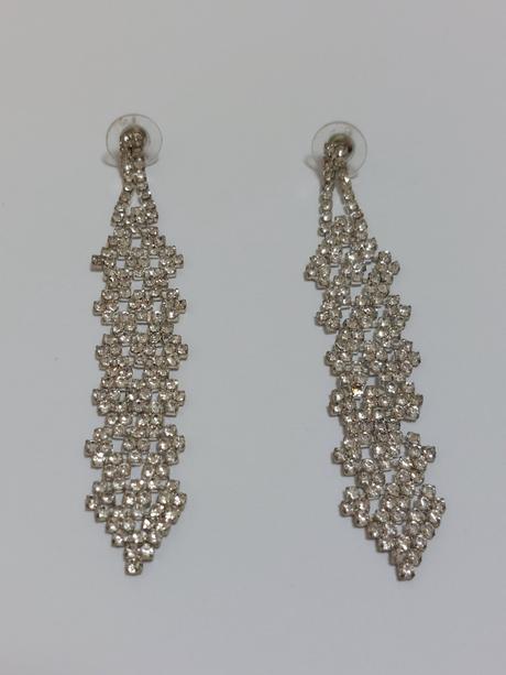 Štrasove náušnice, 