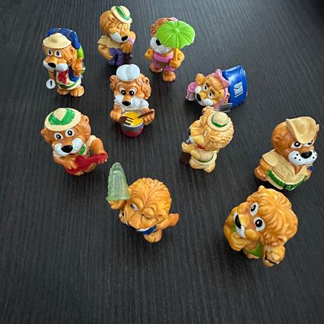 Kinder figúrky - leoventuras,