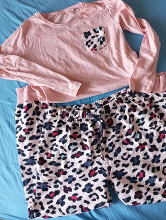 Yigrovane pyzamo, 140