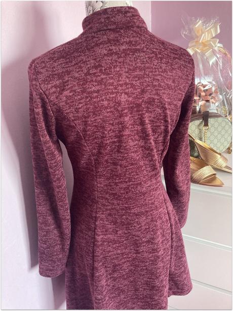 Upletové teplejšie mini šaty so zipsom, l