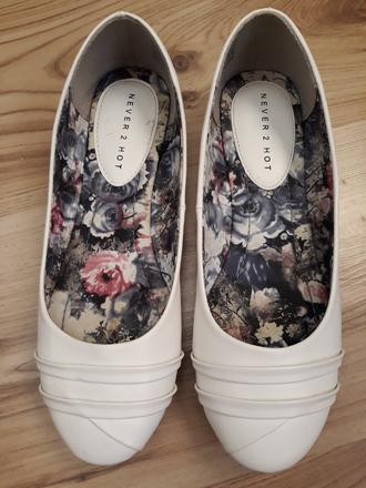 Biele balerínky, 38