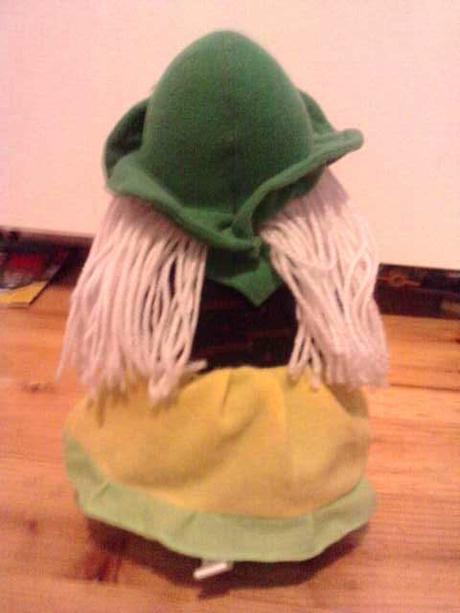 Plyšová bábka sediaca 27 cm,