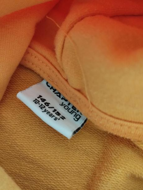 Trickoc s kapucnou, chapter young,146