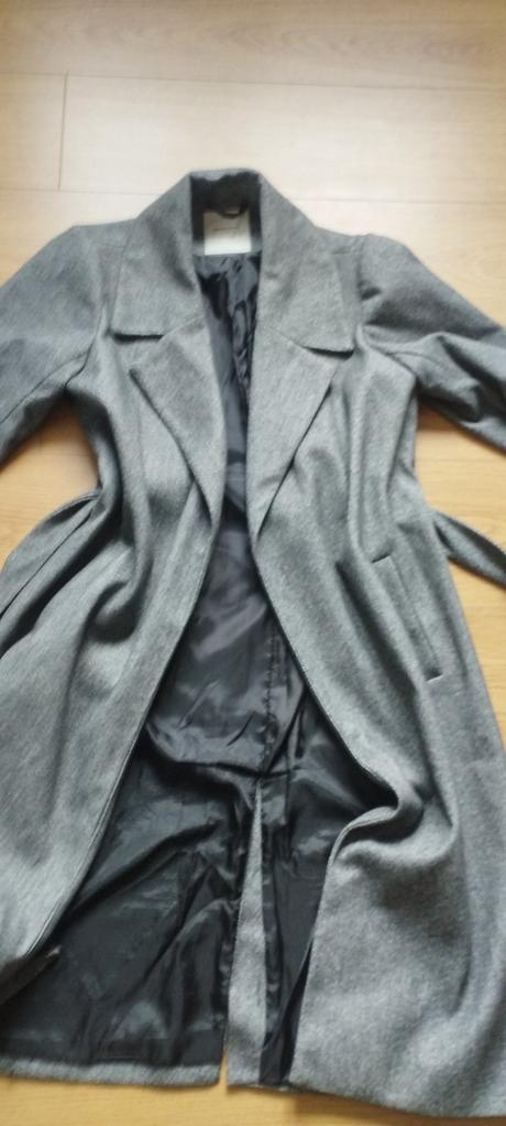 House kabát, house,42