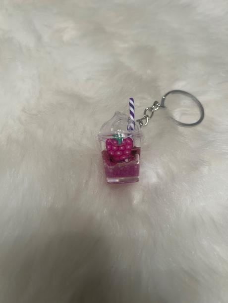 Prívesok na kľúče v tme svietia rôzne farby, 