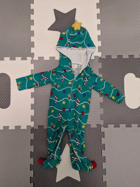 Overal v štýle vianočného stromčeka, 56