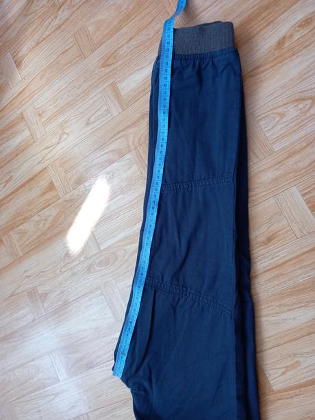 Chlapčenské nohavice, 140