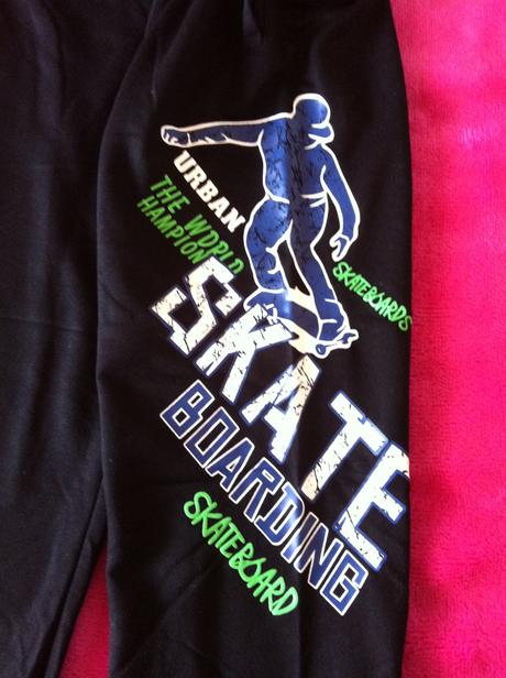 Chlapčenské tepláky - viac farieb a veľkostí., 140