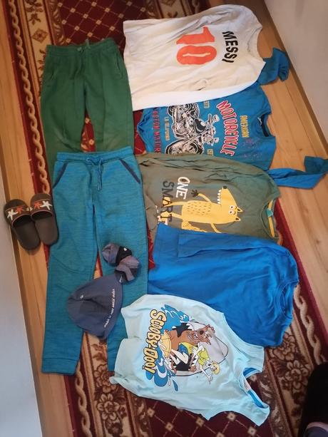 Tricka a teplaky darujem, 122–134