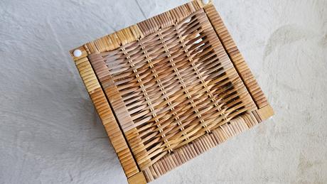 Ratanovy košík z ikea, 25x23x23 cm,