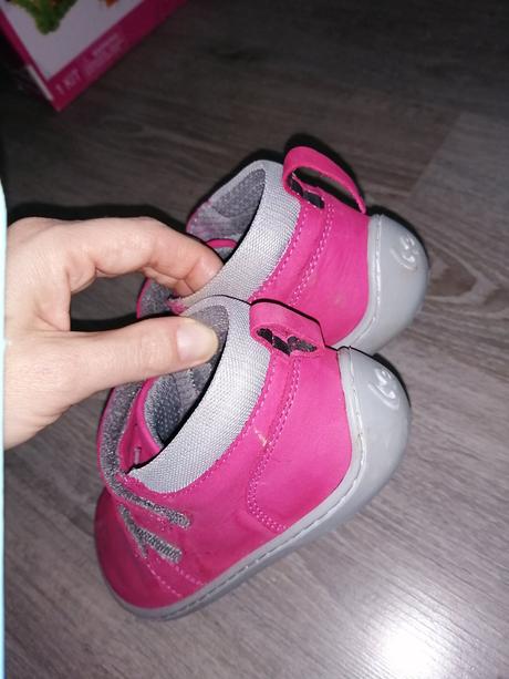 Topánky, be lenka,30