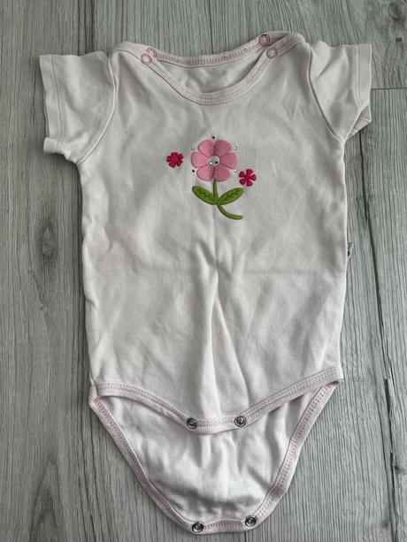 2 kusy ružových body s obrazkom, 74