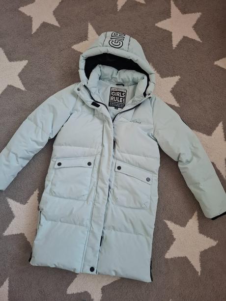 Tepla bunda, c&a,158