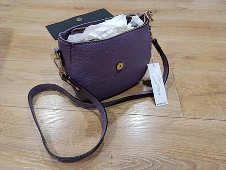 Kabelka crossbody lila fialová, 