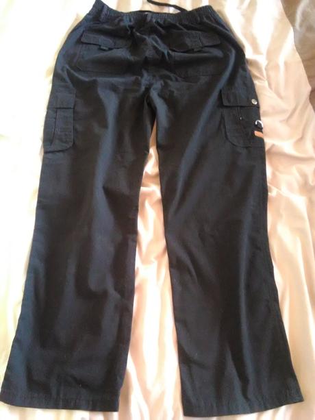 Pánske čierne nohavice, l