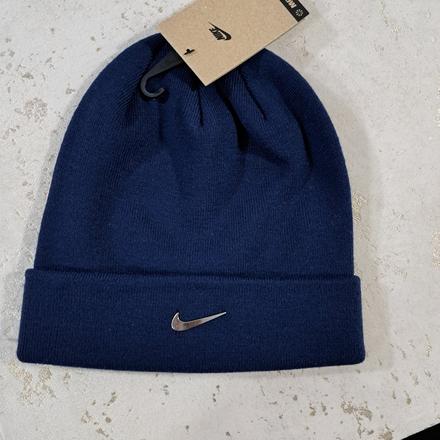 Teplá čiapka, nike