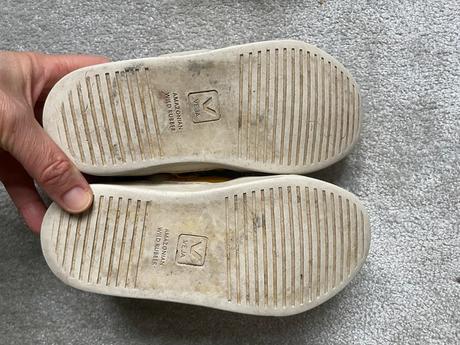 Kožené tenisky veja, 31