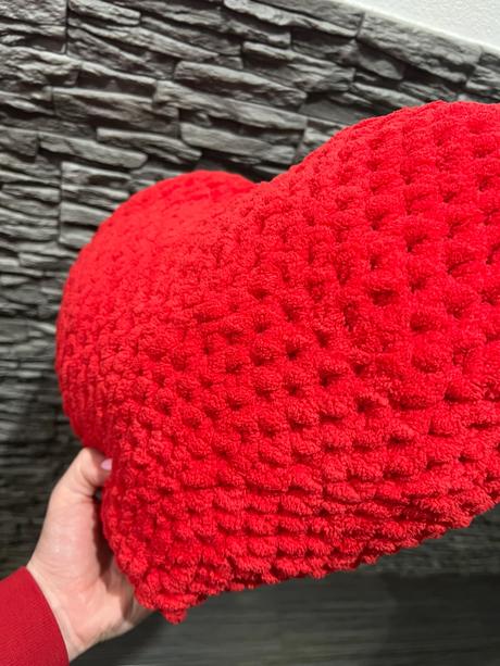 Háčkovaný vankúš, 