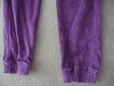 Fialové zamatové dievčenské tepláky, 128