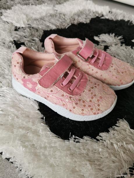 Lahké tenisky v. 27, 27