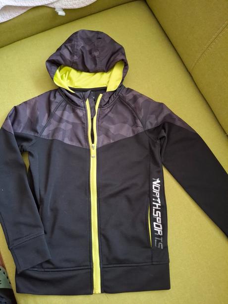 Mikina, chapter young,134