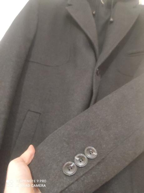 Pánsky kabát s kapucňou ako nový, m