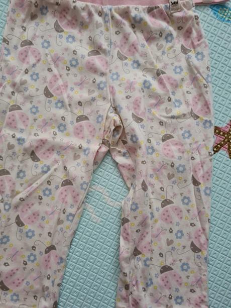 Krásne pyžamko, 80