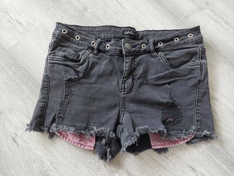 Kratasky veľ.38, 38