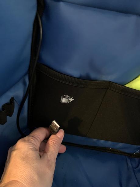 Batoh na notebook 15,6" - proti krádeži, 