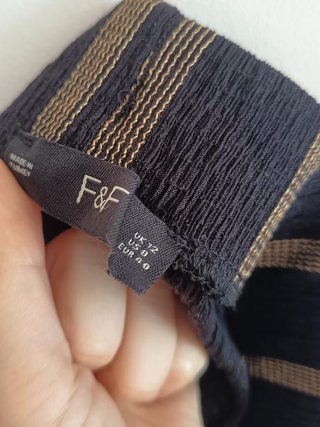 Široké nohavice so zlatými pruhmi, f&f,l