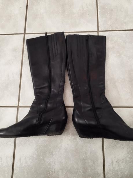 Čižmy z kvalitnej kože zn. hogl, 39