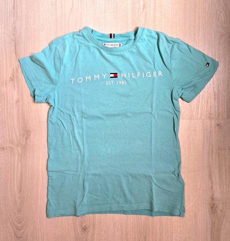 Tyrkysové tričko, tommy hilfiger,140