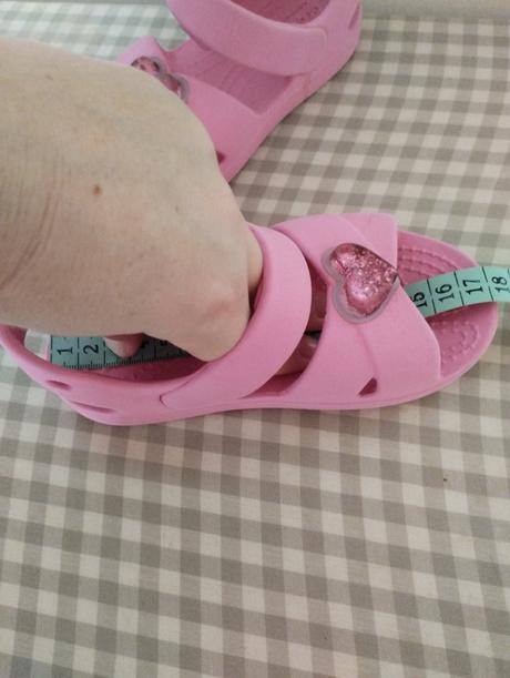 Crocs c9, crocs,26