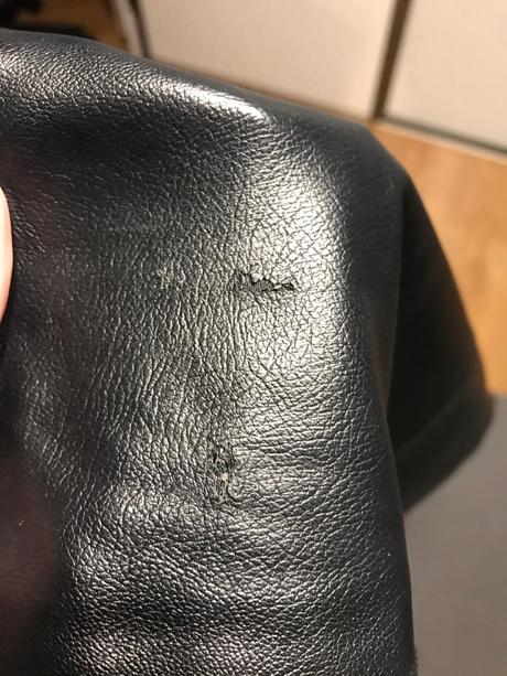 Kožená sukňa, amisu,36