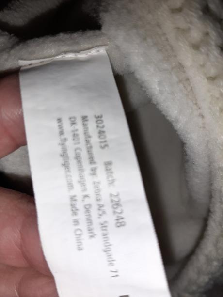 Čiapka jednorožec, 92