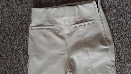 Koženkove kremove, bezove nohavice, zara,xs