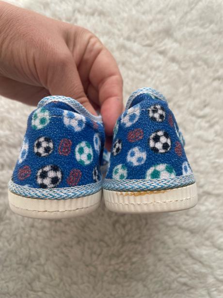 Modre papucky s futb.loptami manik, manik,23