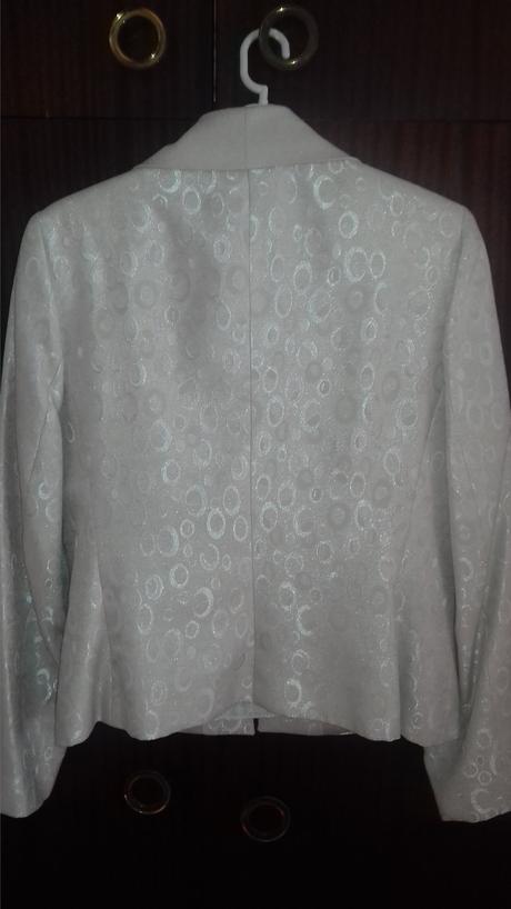 Elegantny kostym, 44