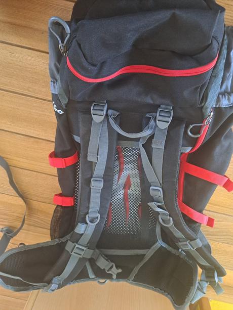 Turistický batoh husky 38l, husky