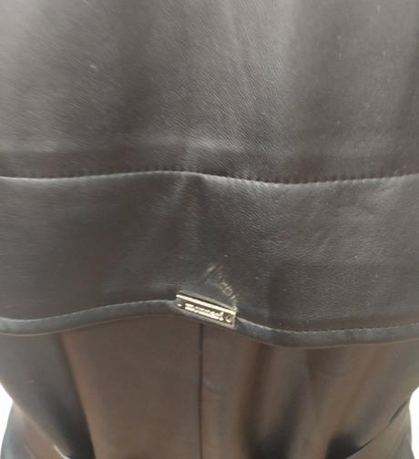 Koženkové šaty/vesta, 38