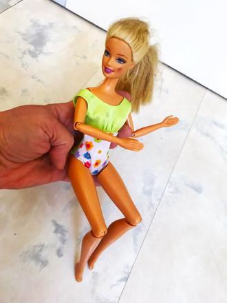 Barbie bábika, 