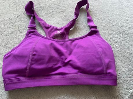 Dievcenska sportova podprsenka, s