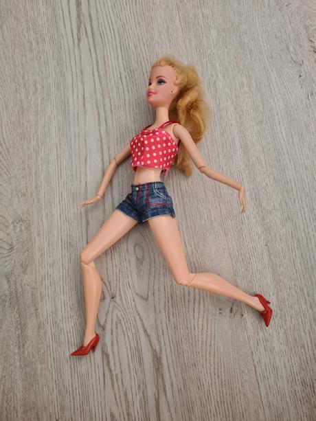 Barbie,