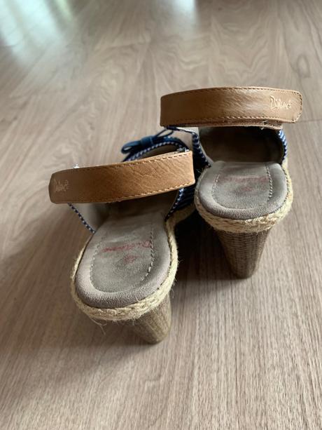 Dámske sandále - veľ. 39, 39