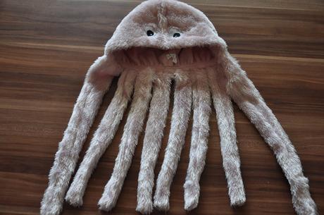 Čiapka chobotnica, 158