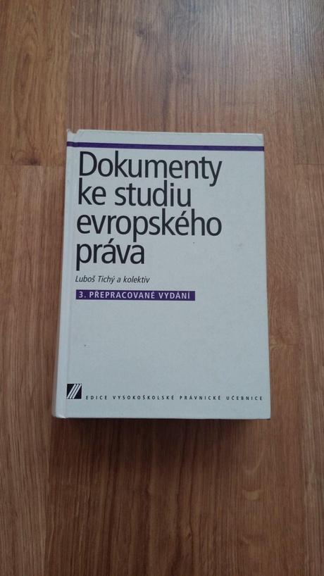 Kniha dokumenty k studiu europskeho prava,